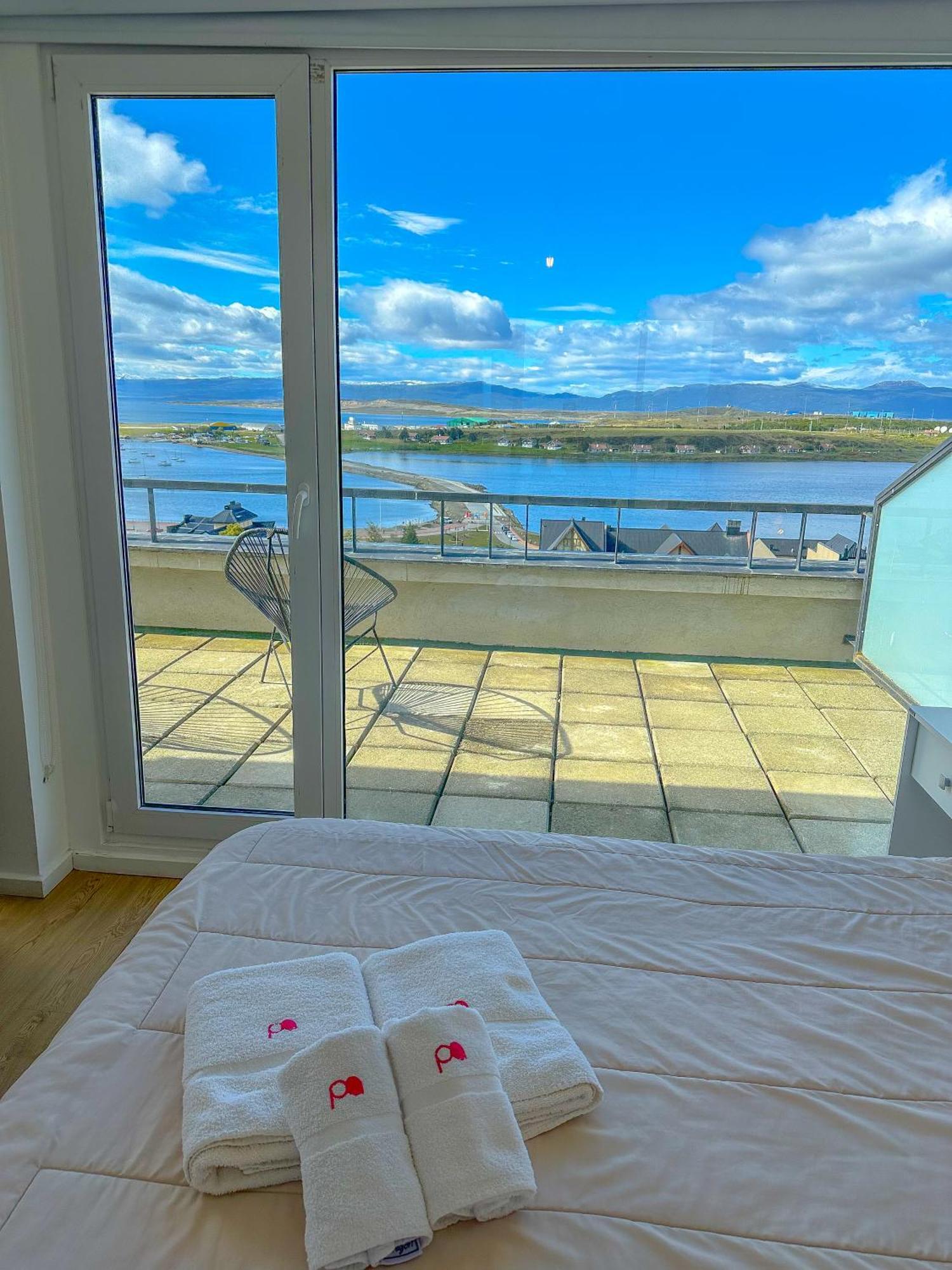 Pacifico Apartamentos Centro Ushuaia Exterior photo